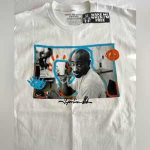 ✨Tupac Shakur Exclusive Merch✨